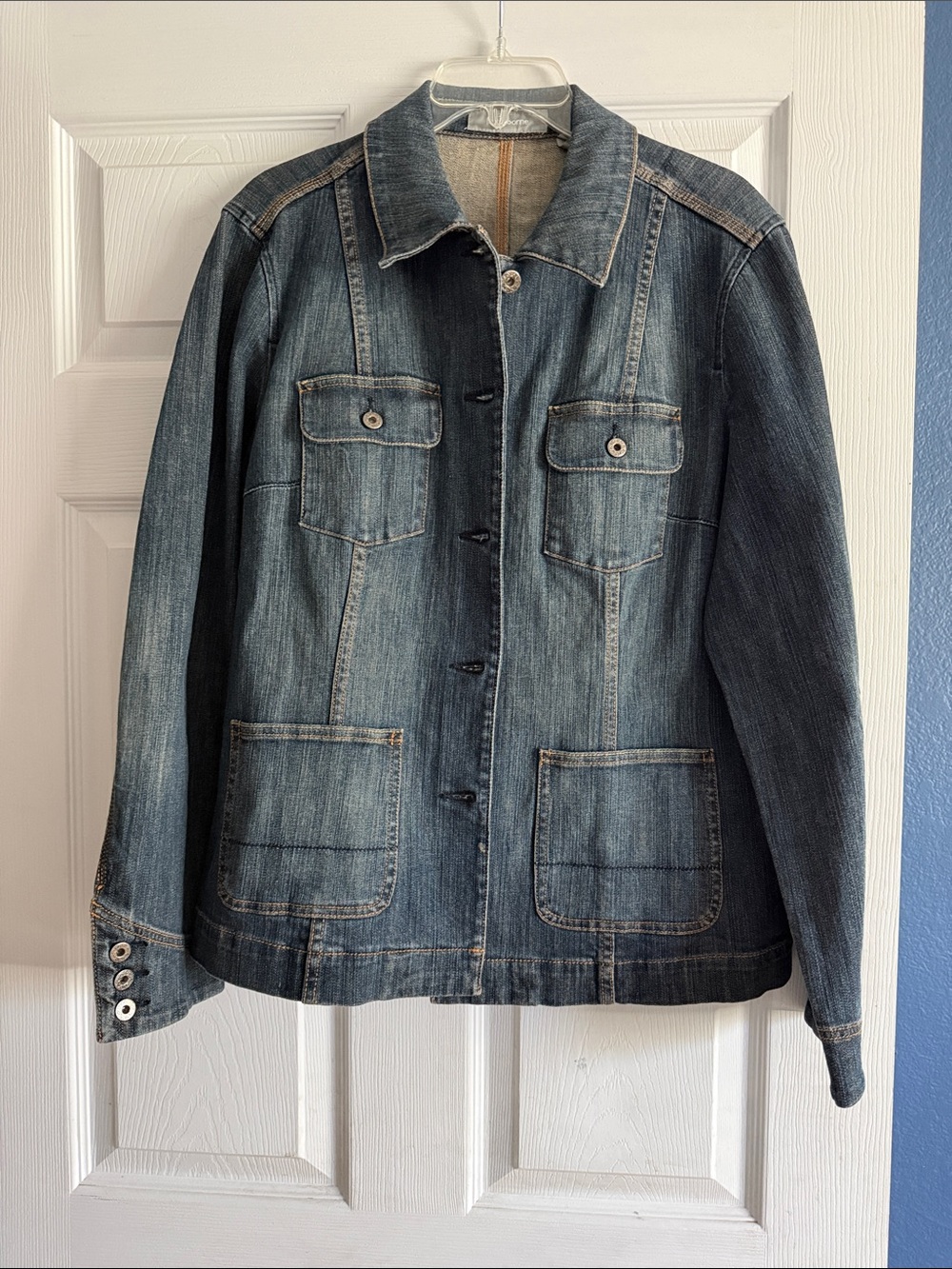 Liz Claiborne Distressed Blue Denim Jacket, XL